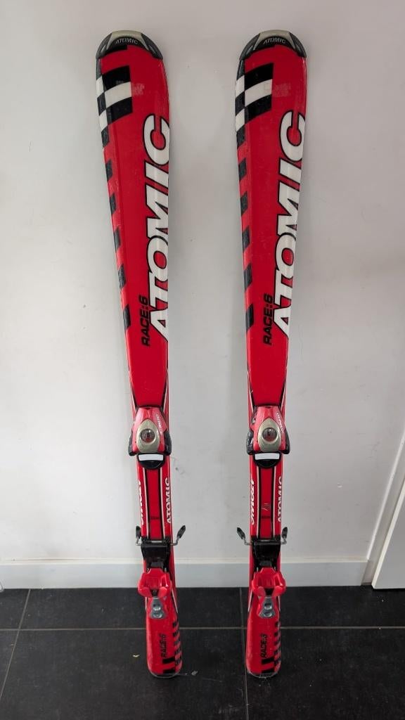 ski's Atomic Race 140 cm, Ophalen, 140 tot 160 cm, Gebruikt, Atomic