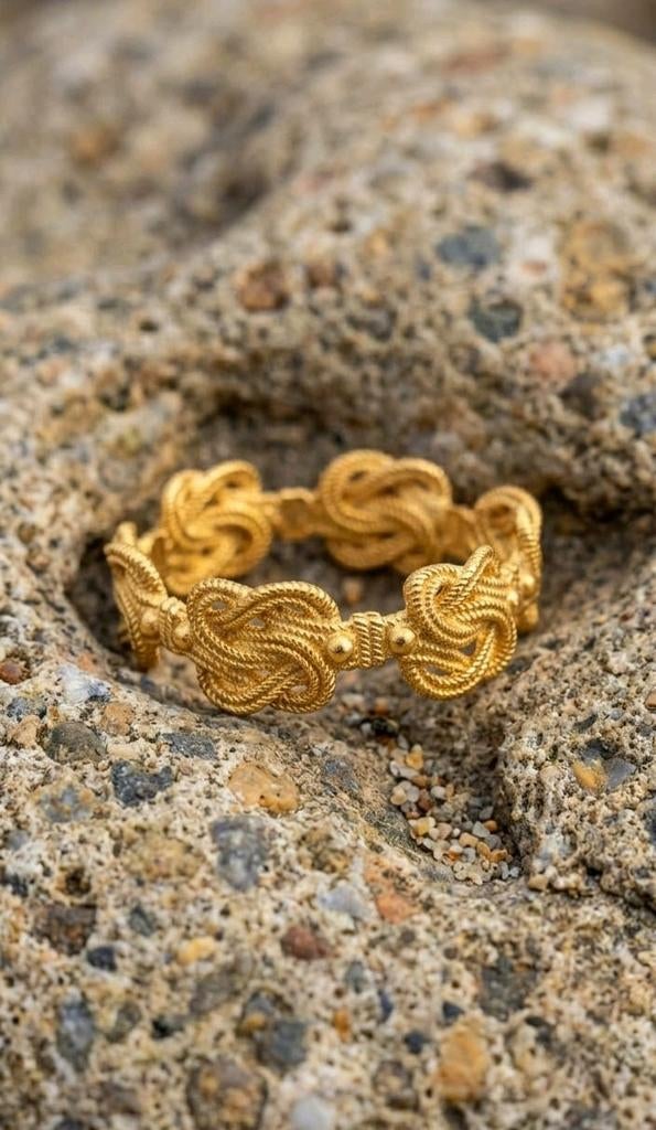 Prachtige Mattenklopper zilver verguld ring, Nieuw, Ophalen of Verzenden, Dame, Goud
