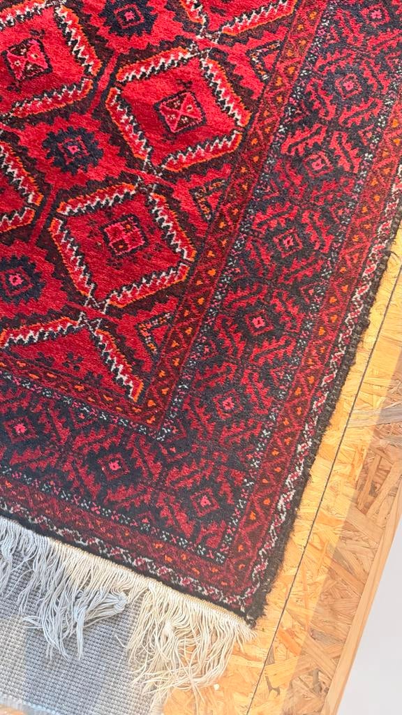 Prachtig Perzisch tapijt 90x175cm, Zo goed als nieuw, 150 tot 200 cm, Rechthoekig, Rood