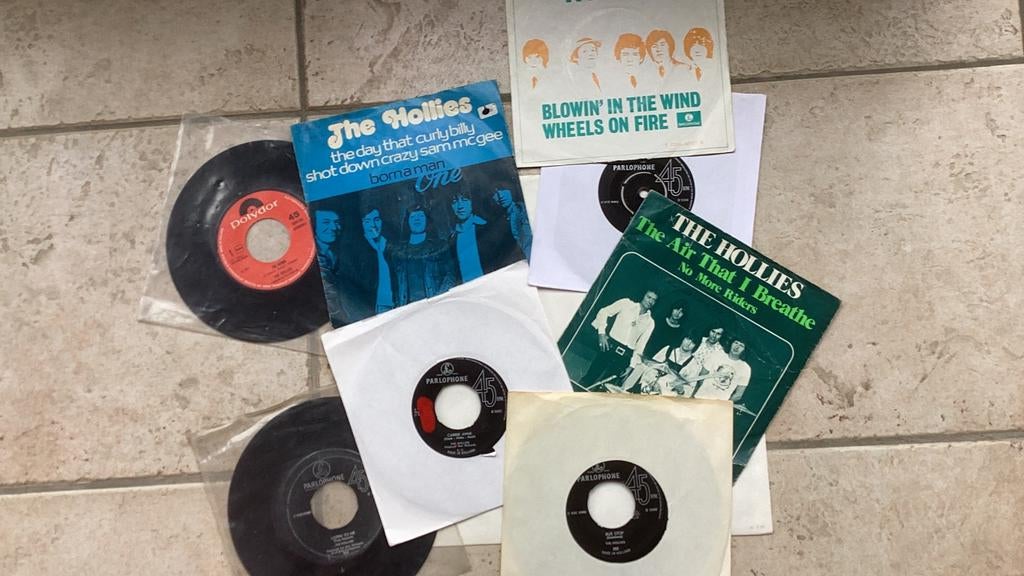Singles The Hollies, Gebruikt, 7 inch, Single, Ophalen of Verzenden