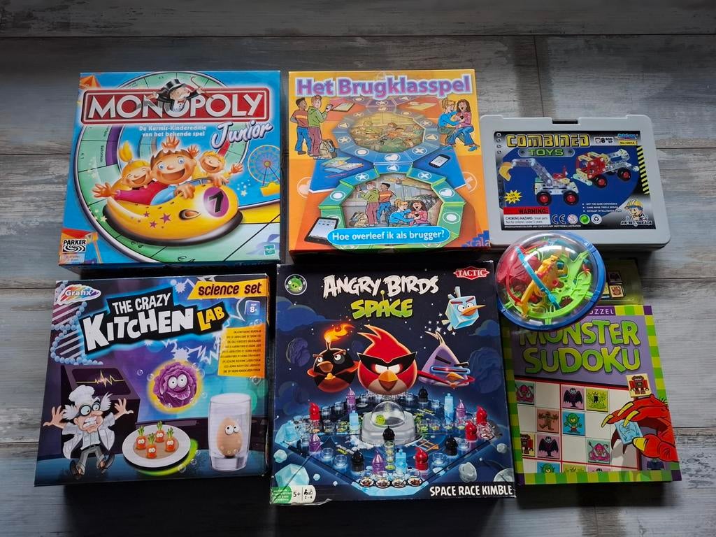 Spelletjes en puzzels, Ophalen, Zo goed als nieuw