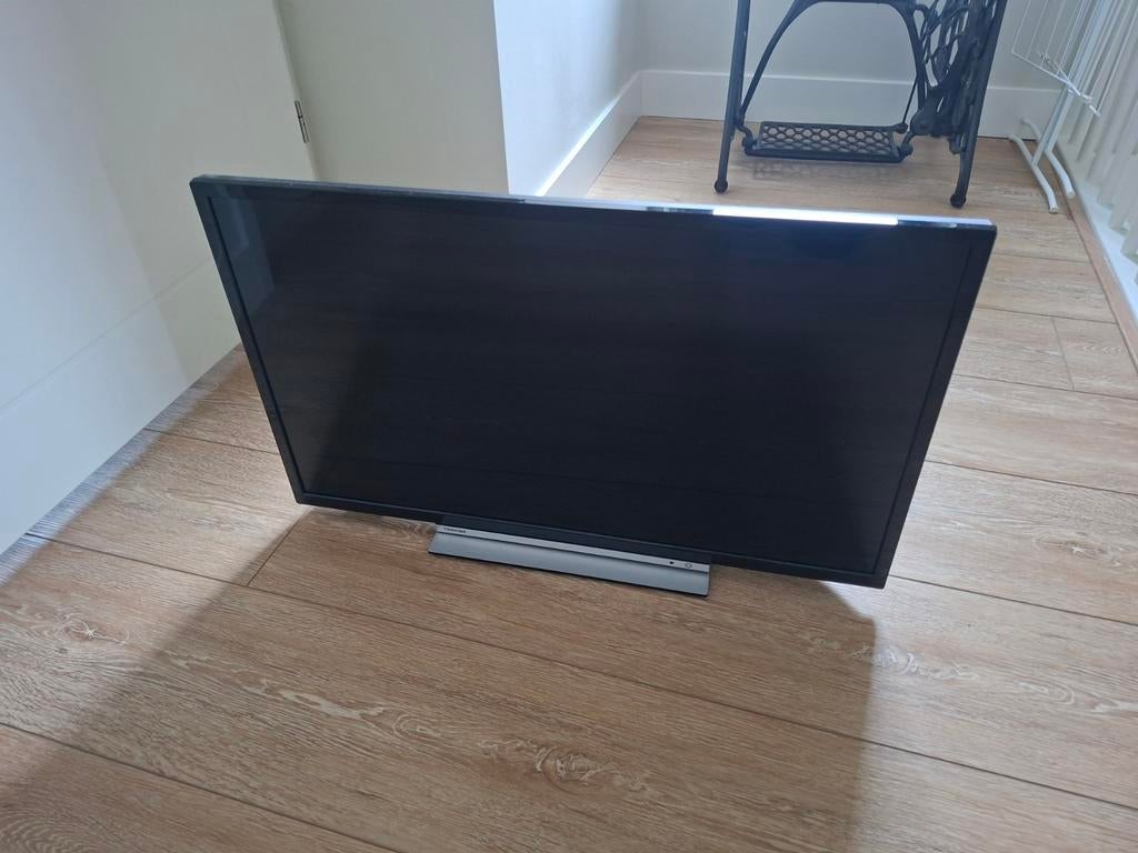 Toshiba televisie 32 inch, Ophalen of Verzenden, 50 Hz, Toshiba