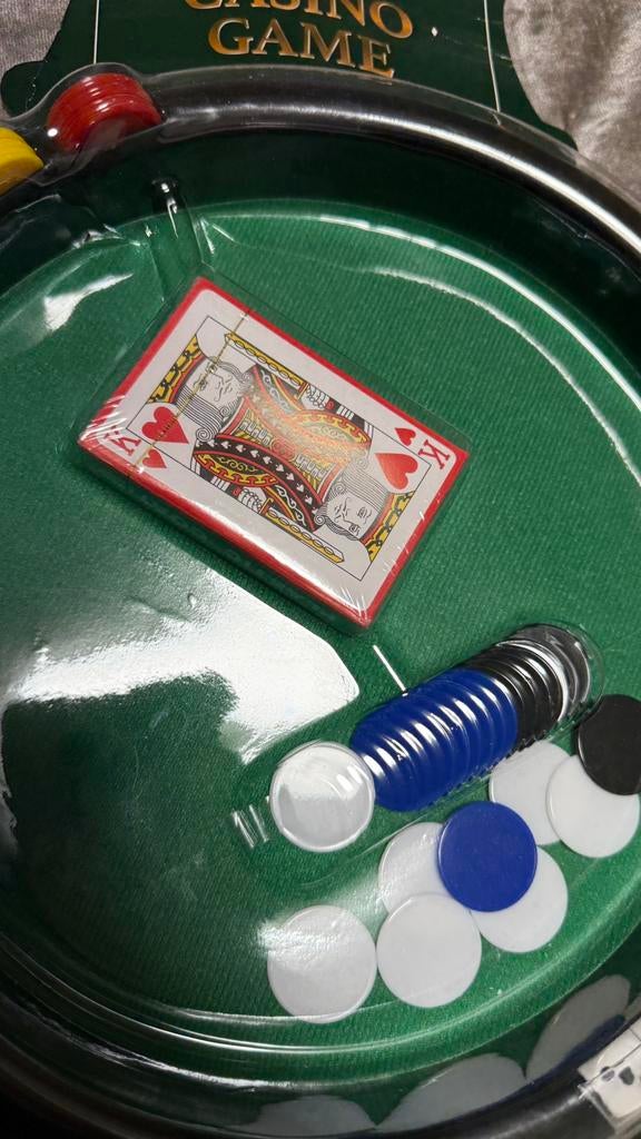 Kaartspellen Casino game, Hobby en Vrije tijd, Gezelschapsspellen | Kaartspellen, Ophalen of Verzenden, Nieuw