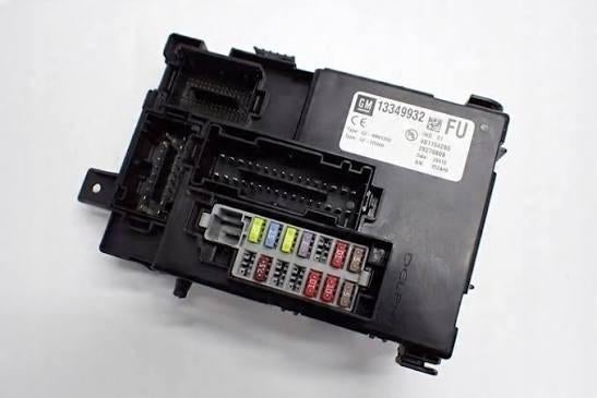 BCM, boordcomputer, zekeringkast Opel Meriva B, Ophalen of Verzenden, Opel