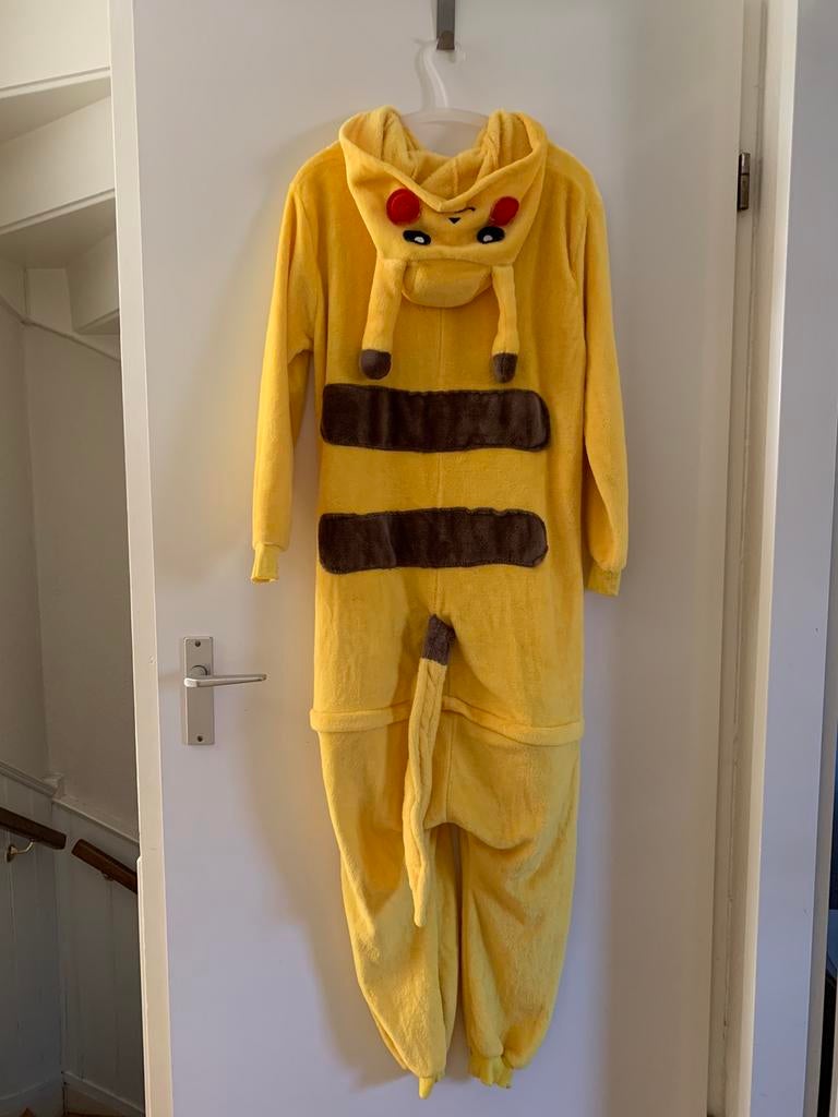 Pikachu - Pokemon onesie huispak, Ophalen of Verzenden, Zo goed als nieuw