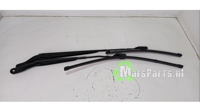 Ruitenwisserarm set van een Opel Corsa, Gebruikt, -, -, Opel