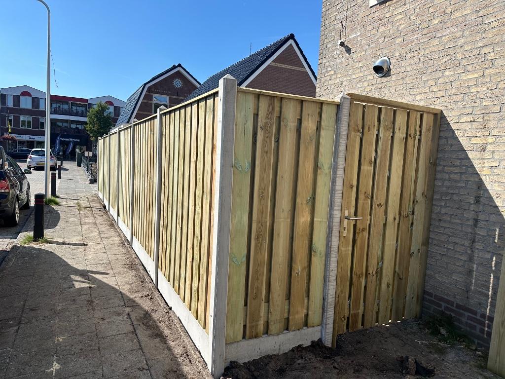 Hout-beton schuttingen, Gratis offerte!, Ophalen, Minder dan 3 meter, Nieuw, Dienstverlening Entjes