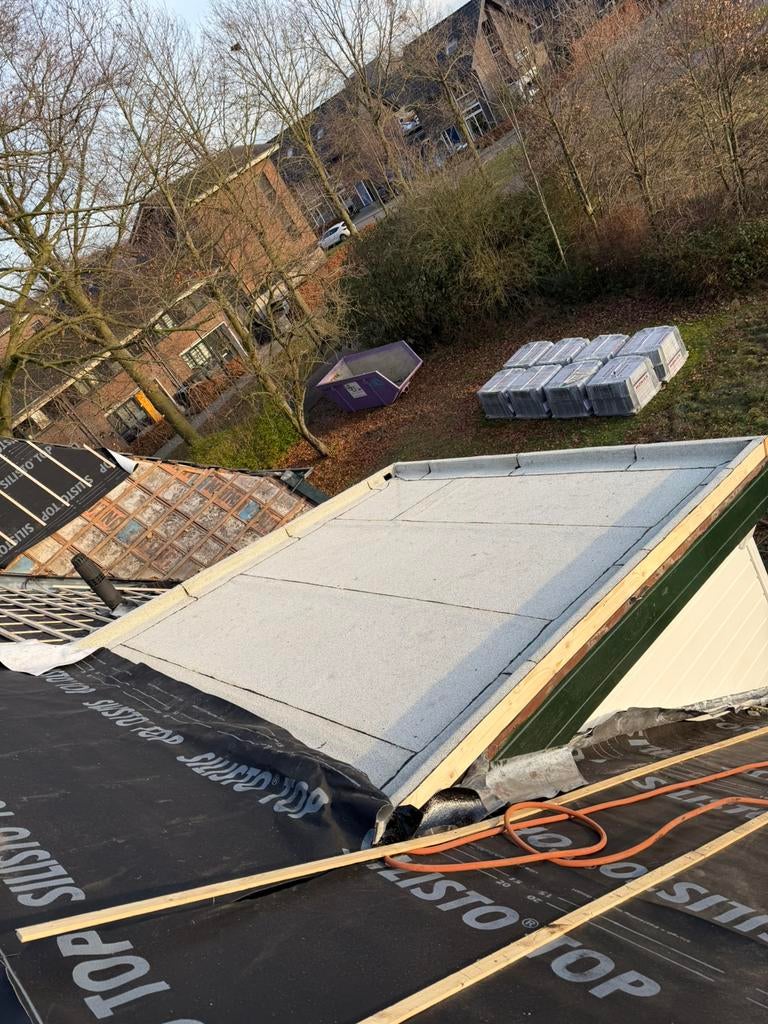 Foto 3 van dakdekker gezocht? lekkage? lood regio deventer en omstreken