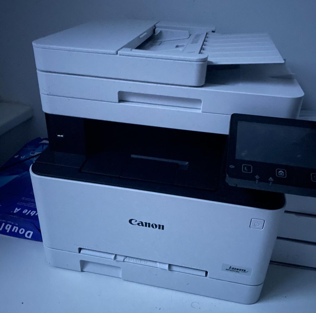 Kleurenprinter met scanner en papier, Ophalen, Gebruikt, All-in-one, Kleur printen