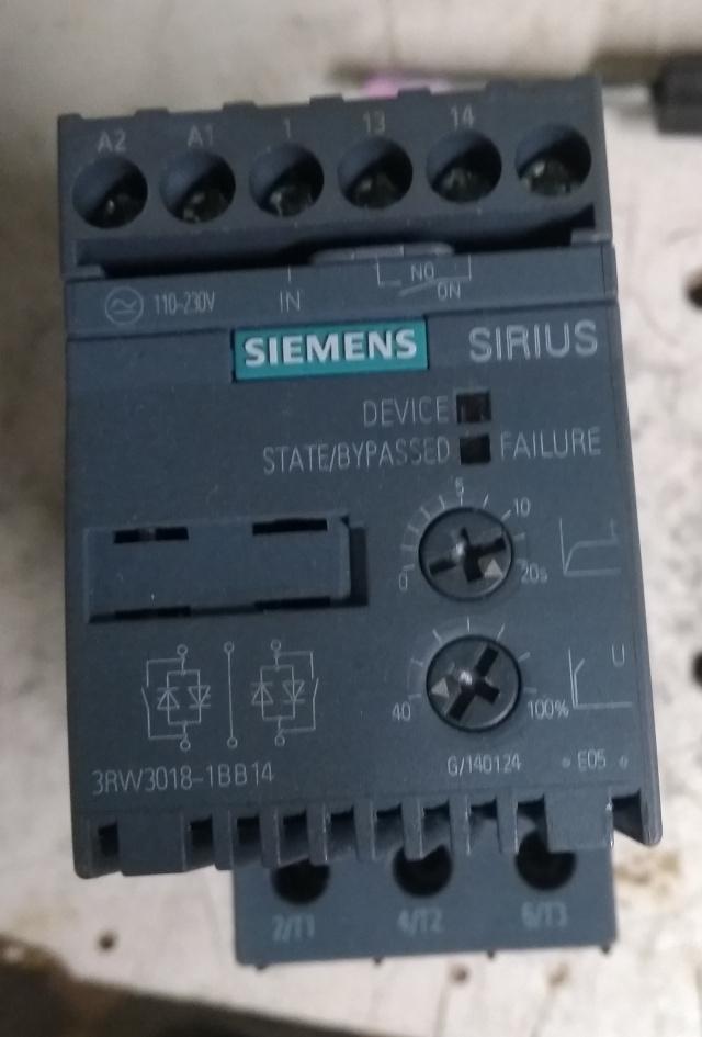 Siemens softstarter 3rw3018-1bb14 7,5kw, Ophalen of Verzenden, Nieuw