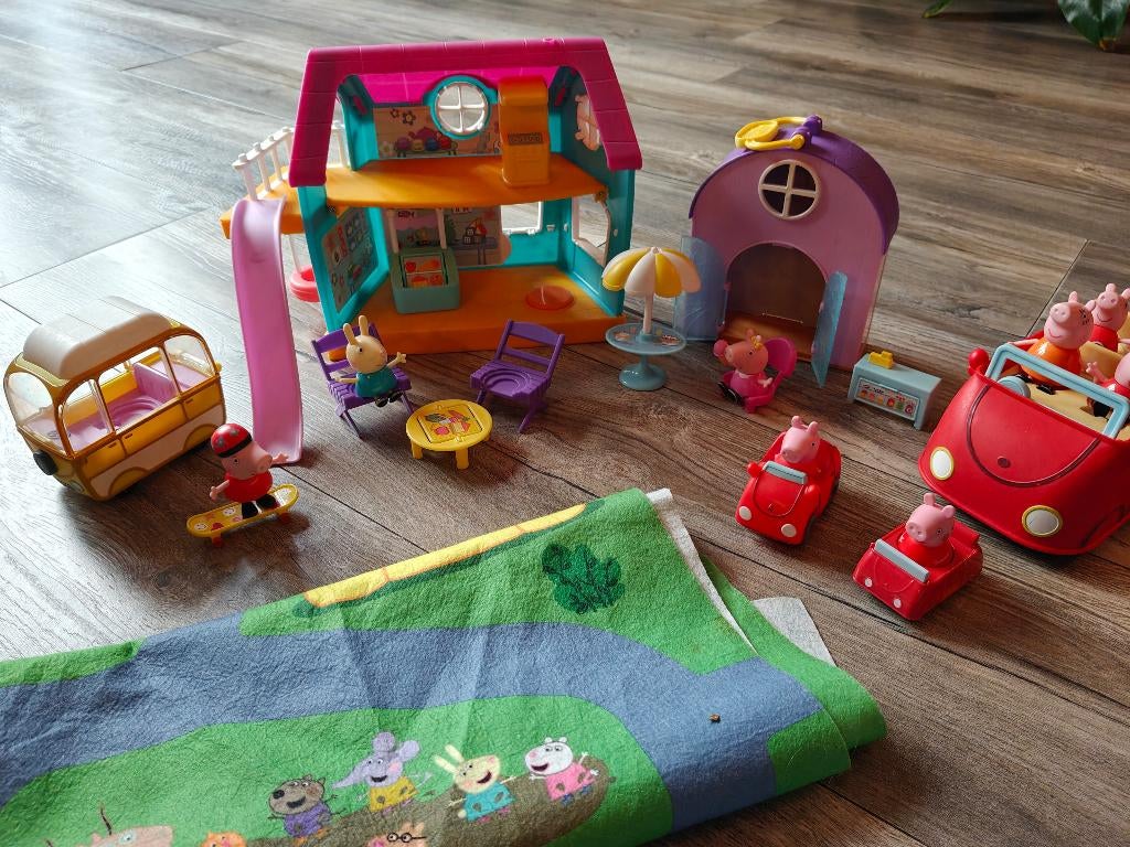 Peppa pig speelgoed grote set, Kinderen en Baby's, Ophalen, Gebruikt, Met geluid