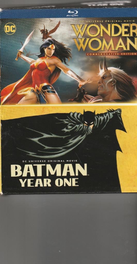 Wonder woman en batman year one blu ray box ( engels ), Ophalen of Verzenden, Zo goed als nieuw, Actie