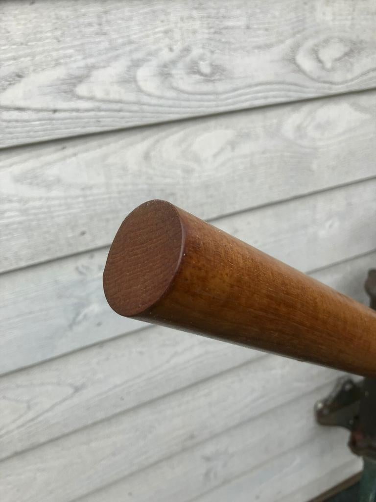 Houten trapleuningen, Ophalen