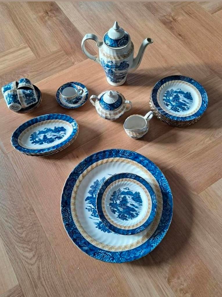 24 delig Royal Tudor Chinese Garden servies., Ophalen of Verzenden