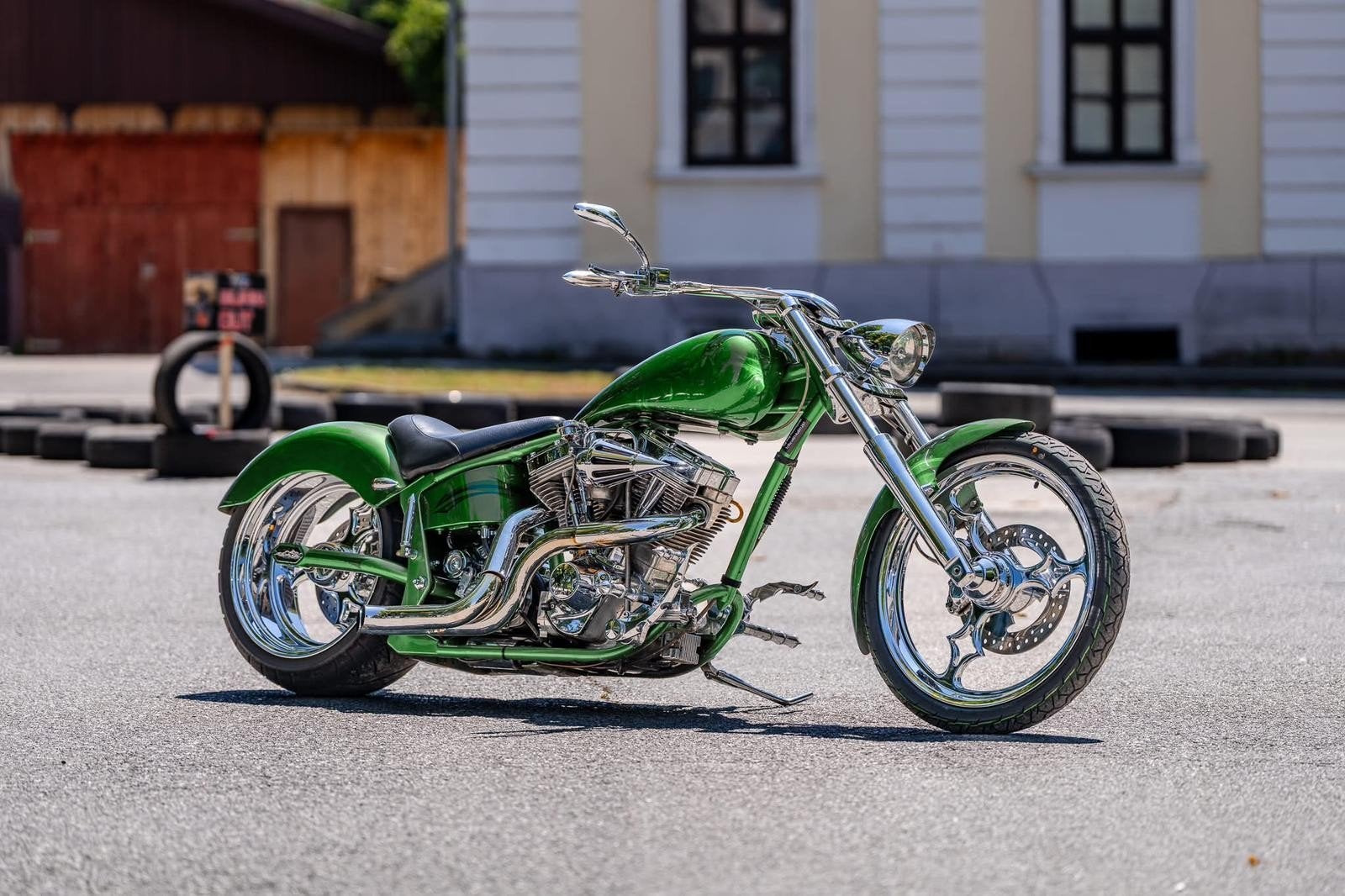 Big Dog Pitbull Custom Chopper - Ultima El Bruto 100, 2 cilinders, 1600 cc, Chopper, Gebruikt