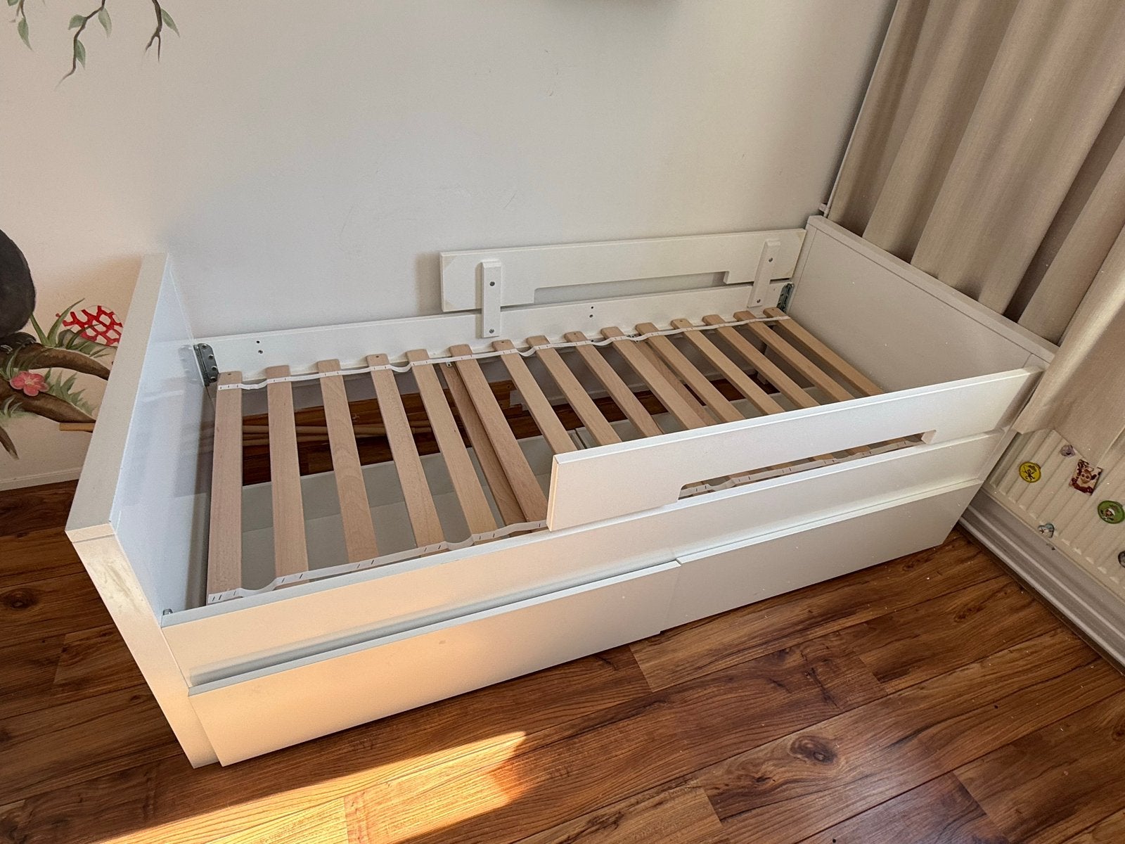 1 persoonsbed Jonne Wit (inclusief twee lades!), Ophalen, 85 tot 100 cm, Gebruikt, Lattenbodem