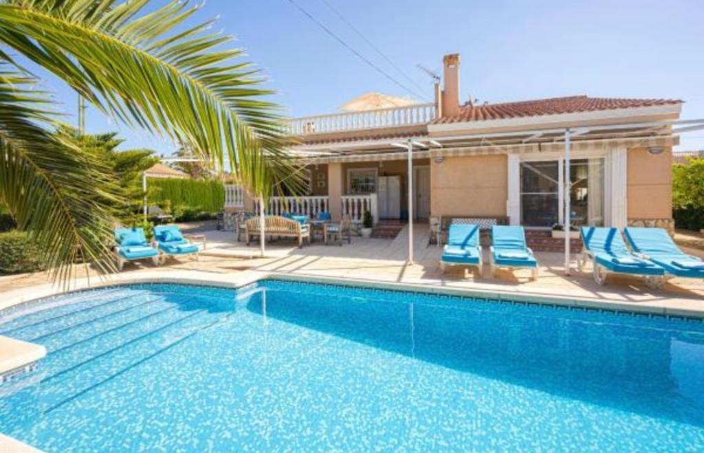 Villa ; 6 persoons luxe villa / Costa Blanca, Bemiddelingsbureau