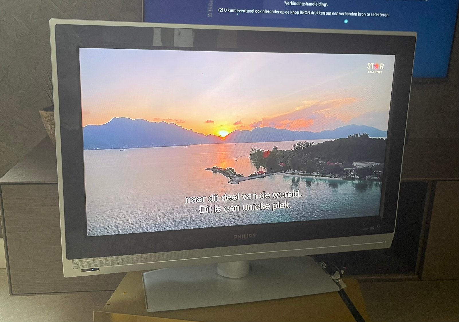 Philips LCD TV - 32 inch ook glasvezel > hmdi, Ophalen, Philips, Gebruikt, 50 Hz