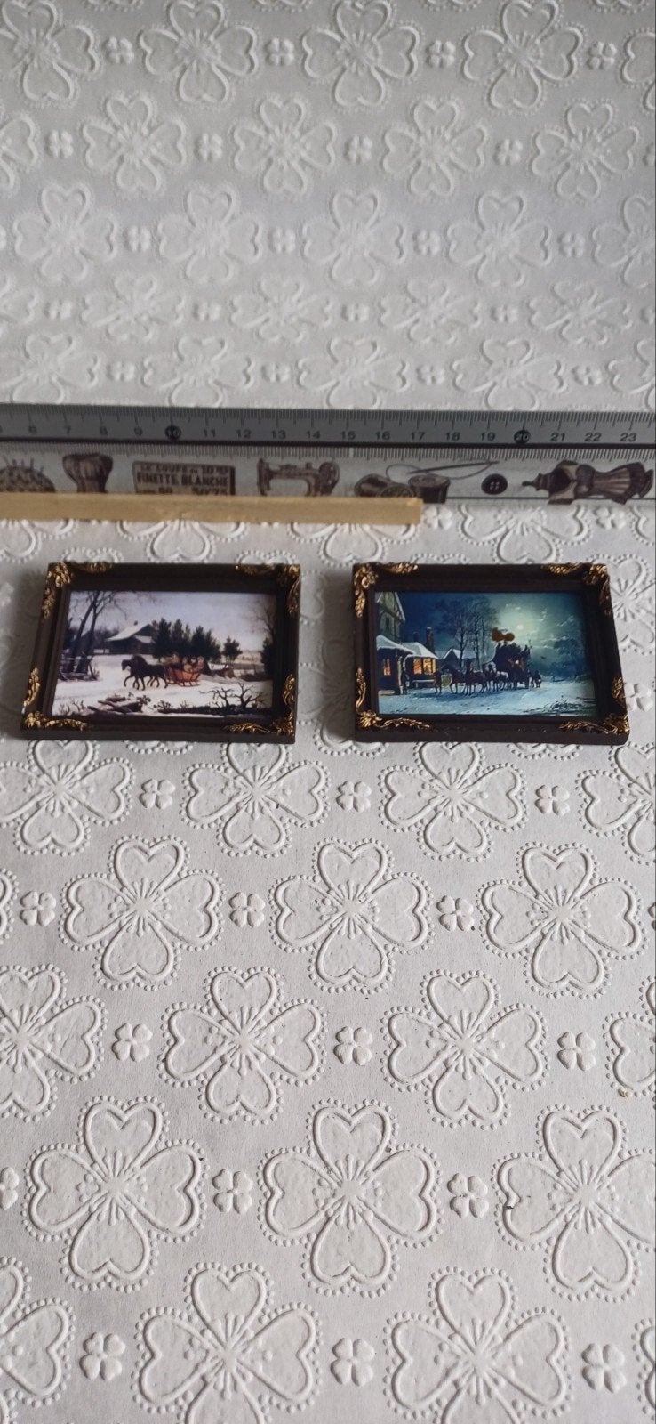 Hele mooie schilderijtjes, Ophalen of Verzenden, Zo goed als nieuw, Poppenhuis