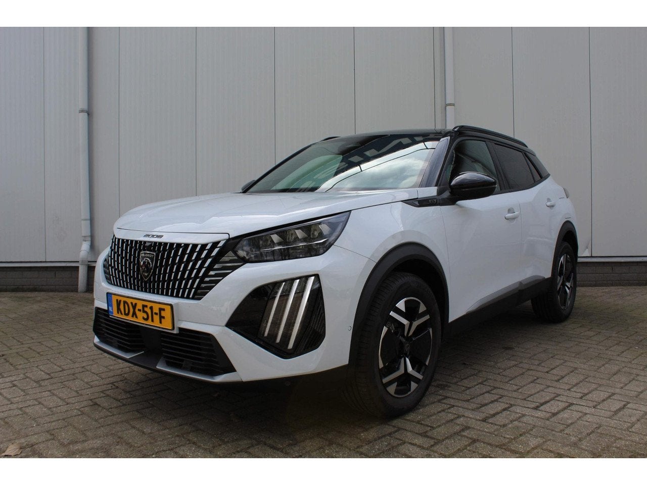 Peugeot 2008 1.2 Hybrid 145pk e-DCS6 GT VOORRAAD VOORDEEL |, Automaat, Gebruikt, 1199 cc, Automatische klimaatregeling