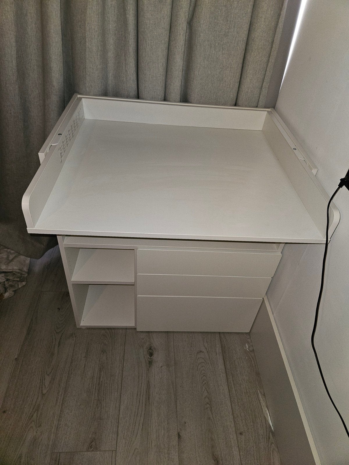 Foto 3 van Småstad commode