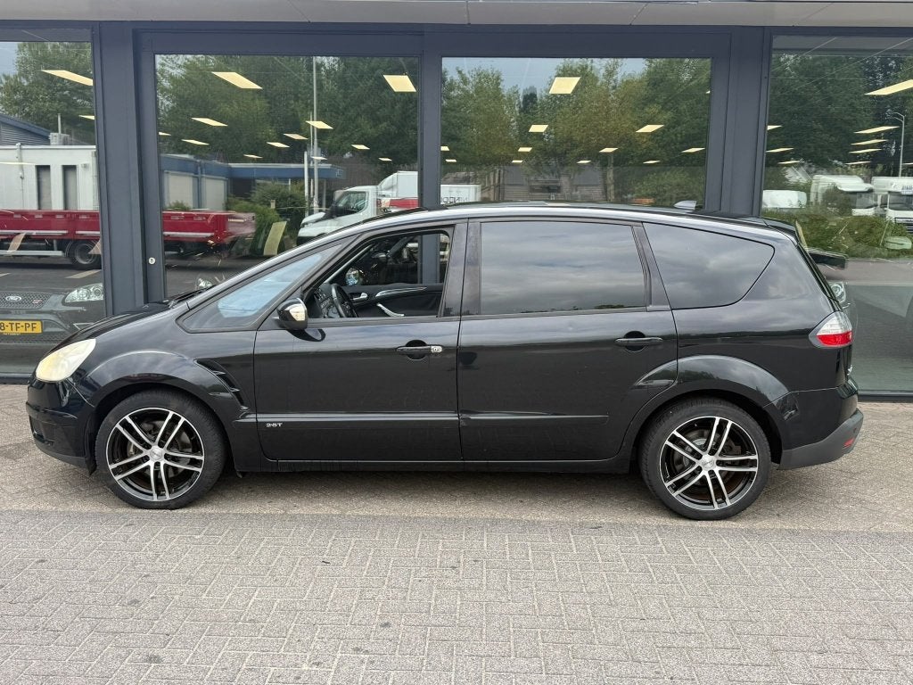 Ford S-Max 2.5-20V Turbo (bj 2007), Auto's, Gebruikt, 1581 kg, 7 stoelen, Handgeschakeld