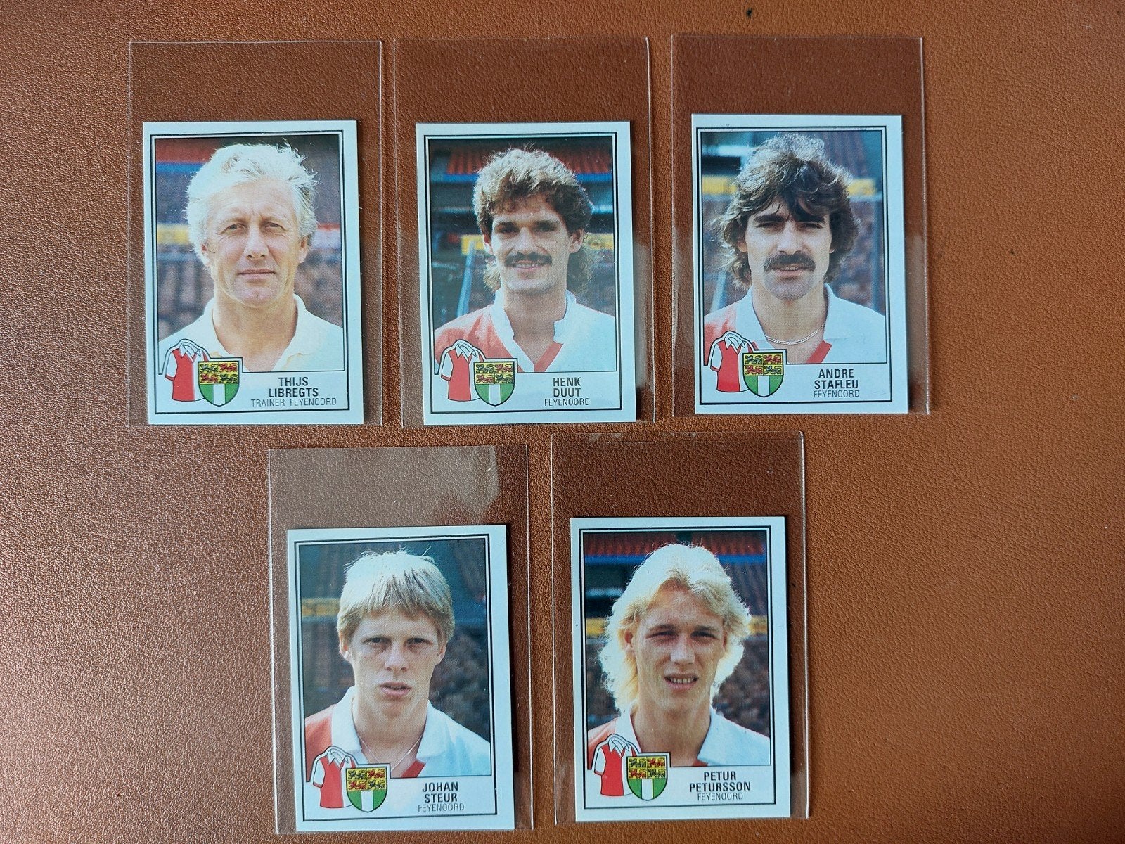panini voetbal 85 feyenoord plaatjes stickers 1985, Verzenden, Zo goed als nieuw, Feyenoord, Poster, Plaatje of Sticker