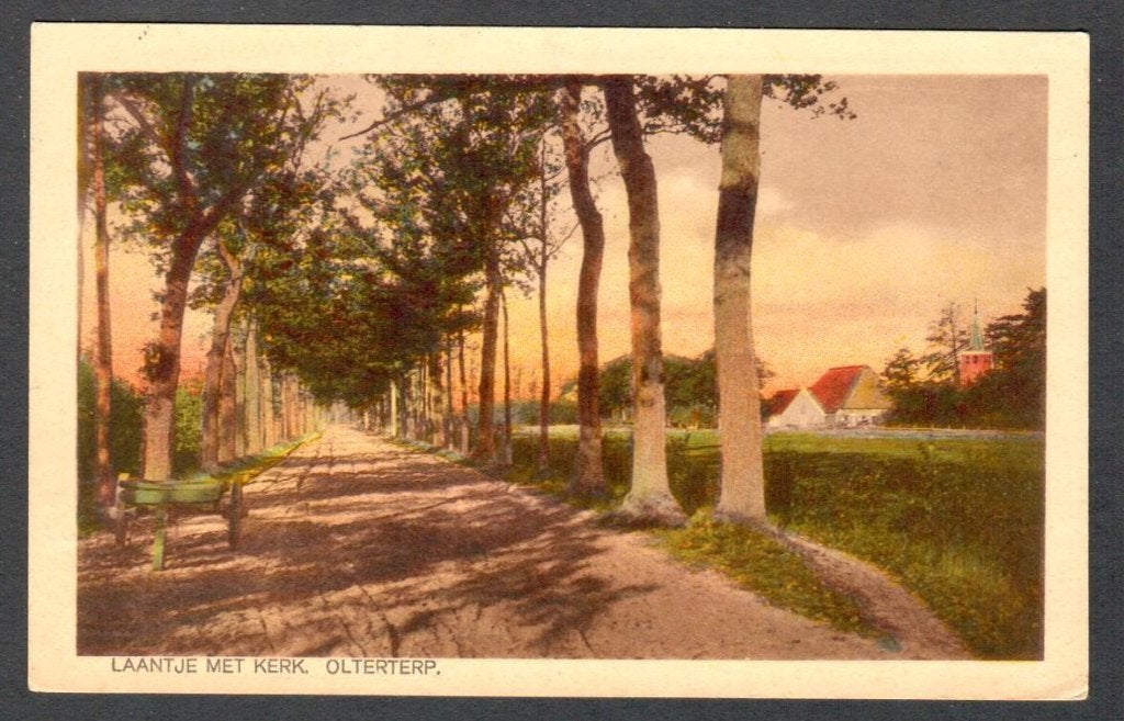 Oude ansicht - OLTERTERP - Laantje met Kerk 1942 - Frl., Ophalen of Verzenden, 1940 tot 1960, Gelopen, Friesland