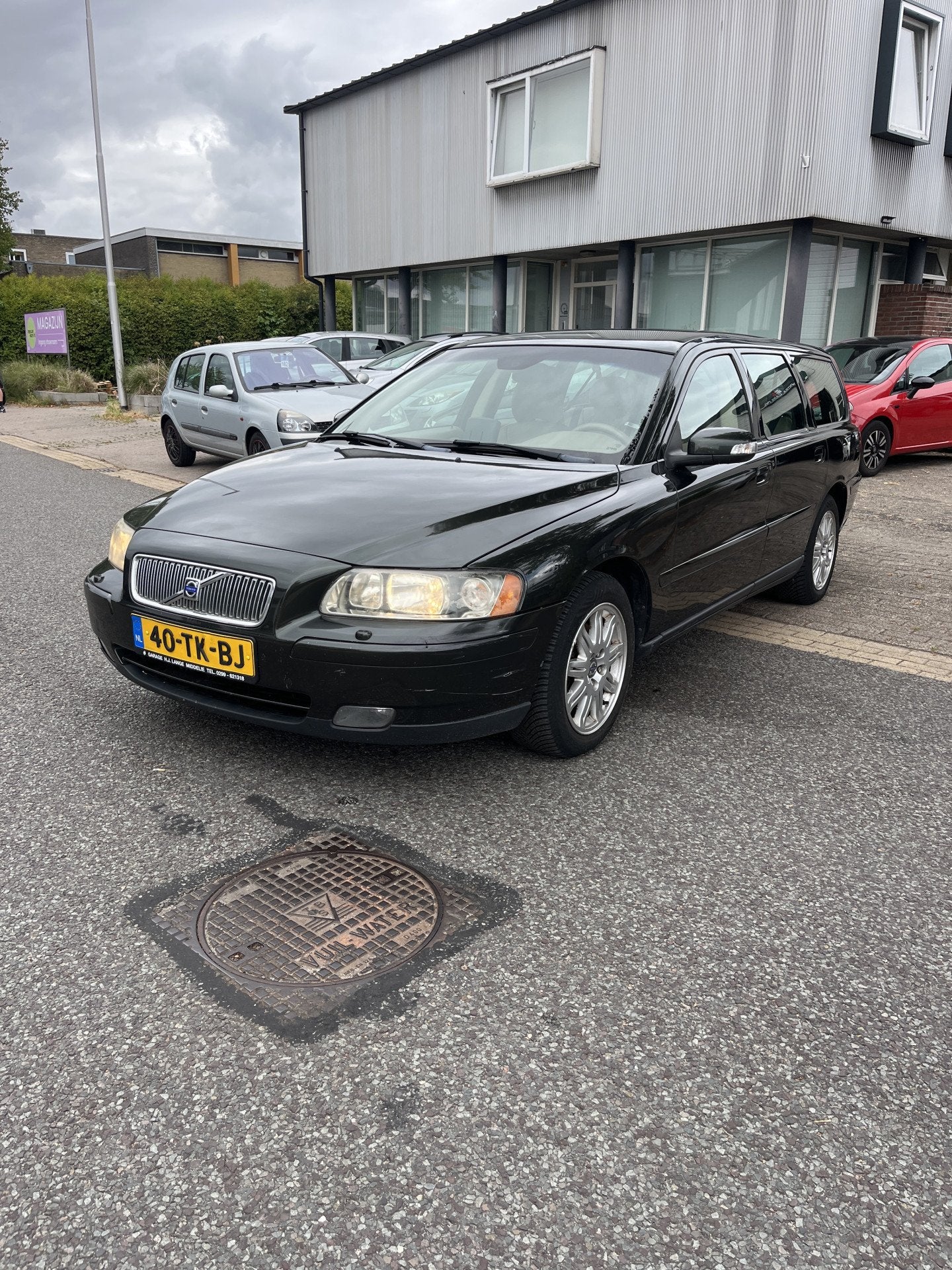 Volvo V70 2.4D Edition II 7 Persoon,s Goed rijdende V70. Pri, Voorwielaandrijving, 15 km/l, 2401 cc, Euro 4