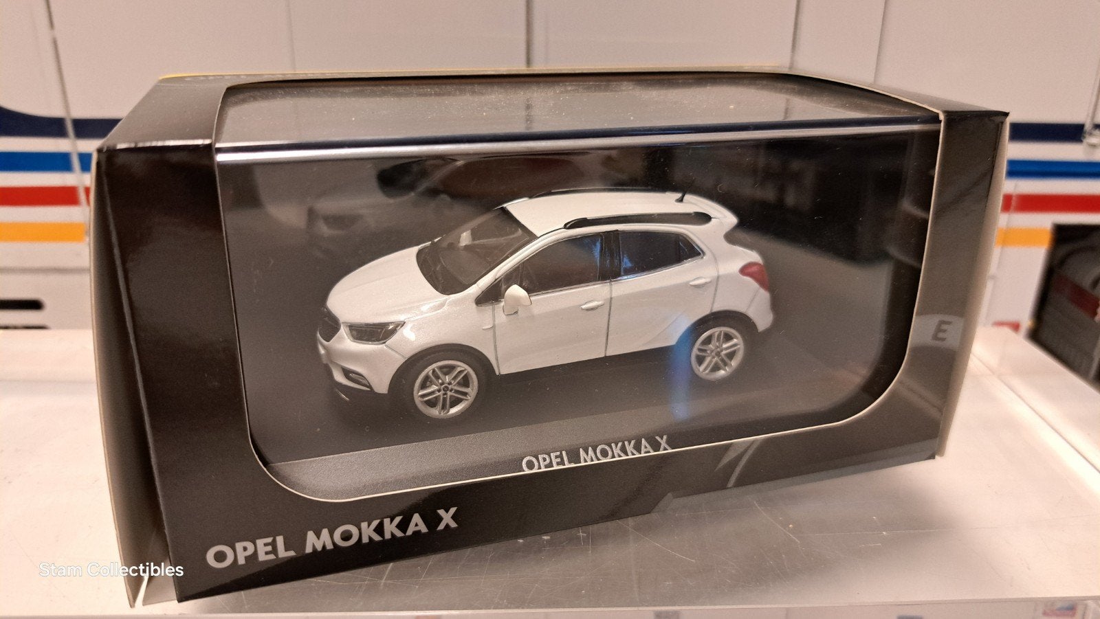 Iscale Opel Mokka X Abalone White Dealer Edition, Overige merken, Auto, Ophalen of Verzenden, Zo goed als nieuw