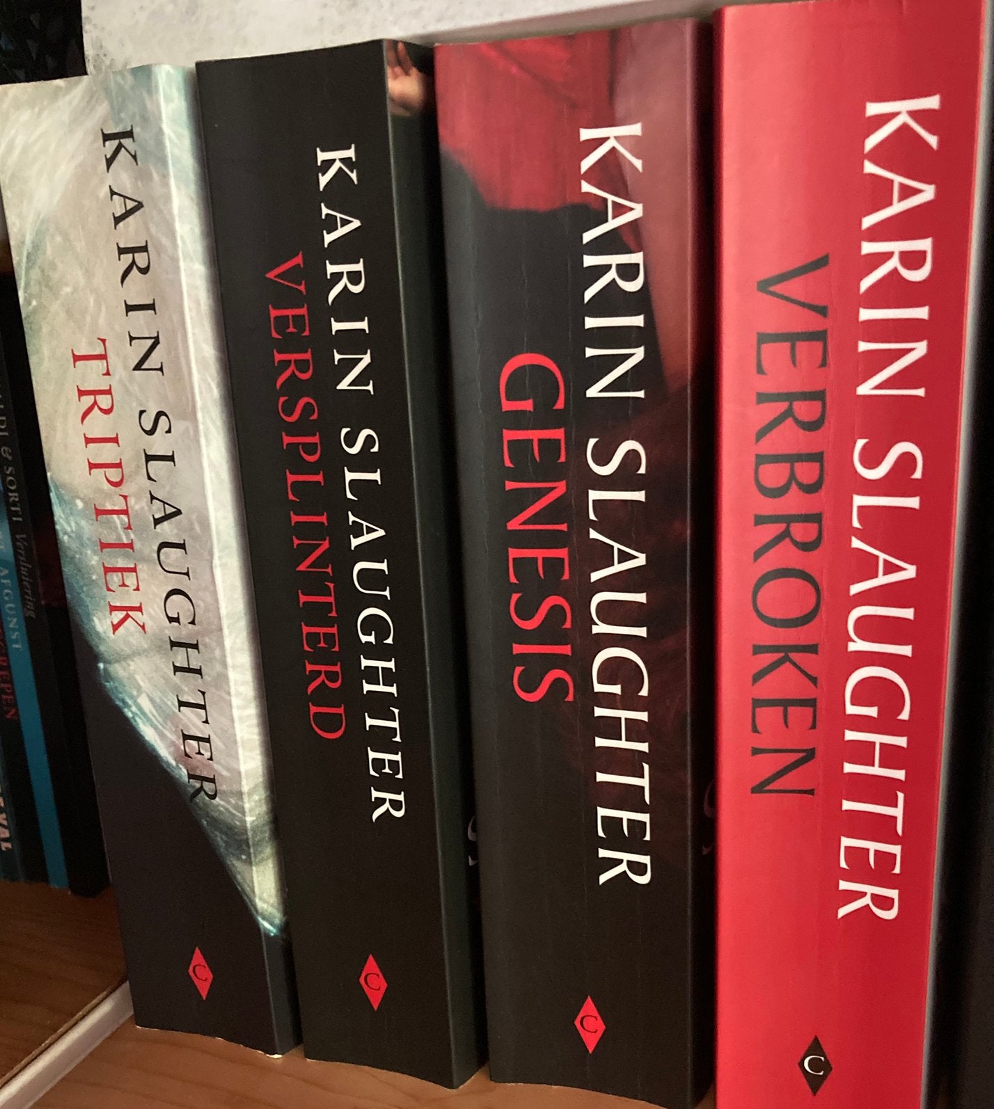 Karin Slaughter div titels, Ophalen of Verzenden, Zo goed als nieuw