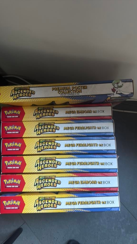 Ascended heroes pokemon, Eén comic, Ophalen of Verzenden, Zo goed als nieuw, Japan (Manga)