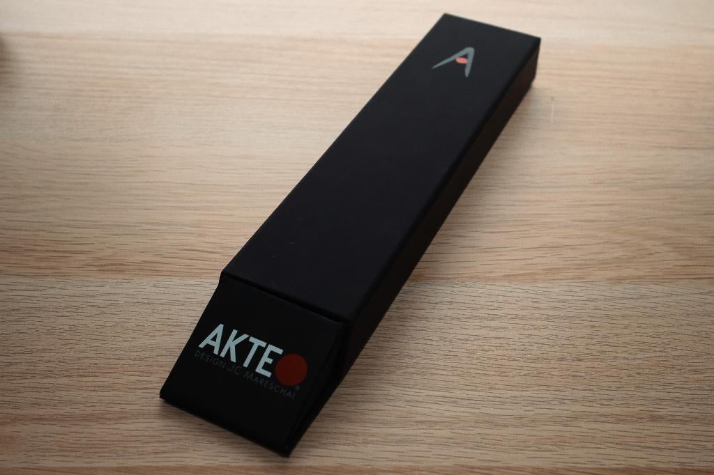 AKTEO Roulette Watch – Brand New – Full Set – Made in France, Overige merken, Leer, Staal, Polshorloge