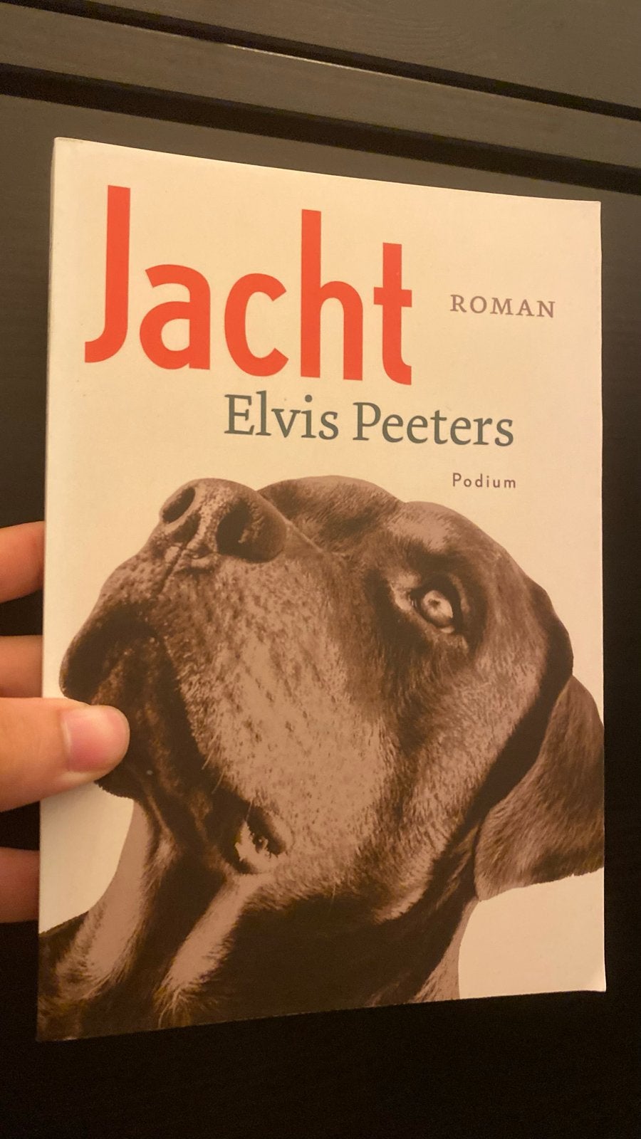 Jacht - Roman van Elvis Peeters (Podium), Ophalen of Verzenden, Zo goed als nieuw, Nederland