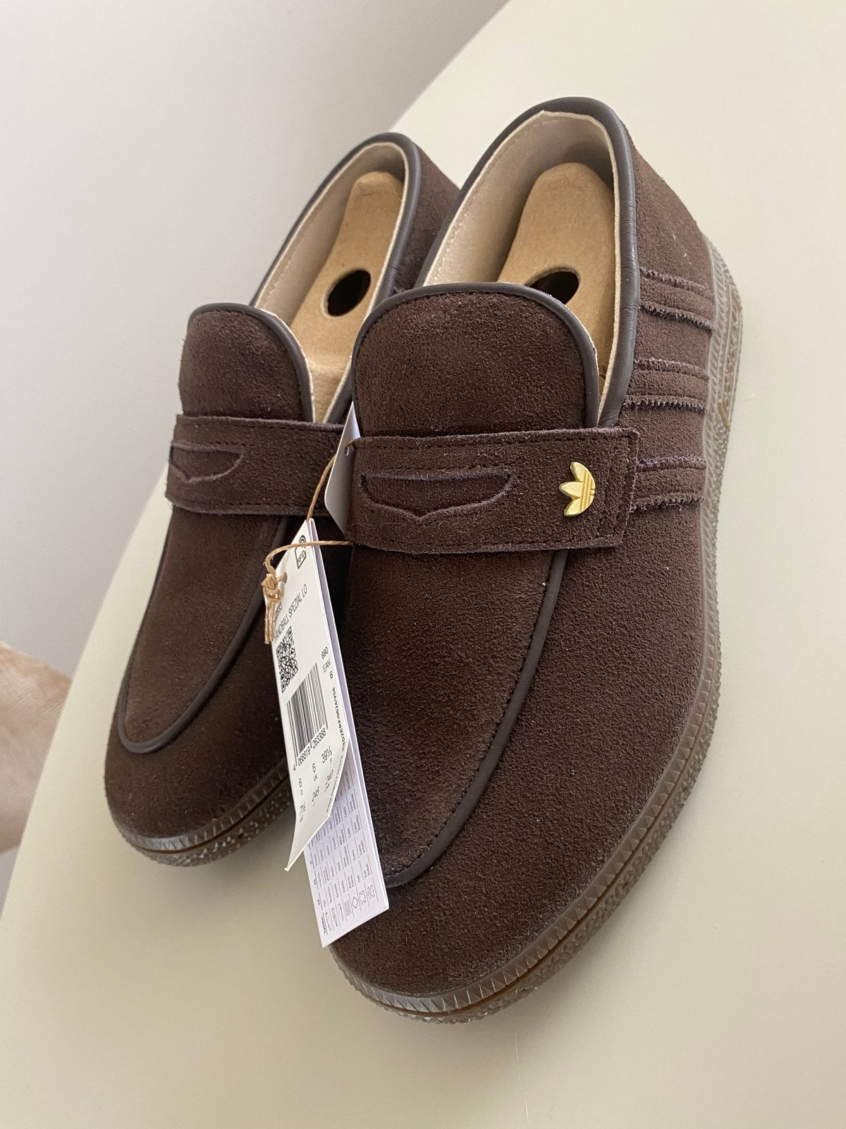 Nieuwe Adidas Handball Spezial Loafers dames - Maat 39,3, Ophalen of Verzenden, Nieuw, Instappers