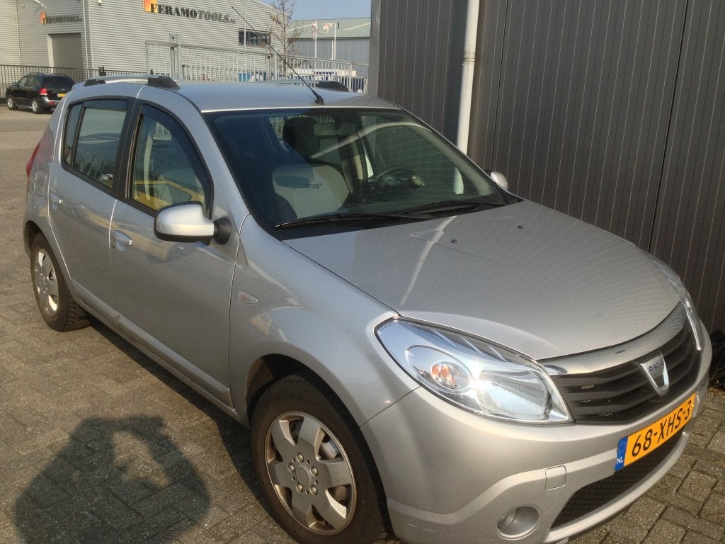 Dacia Sandero Dakrails aluminium, Auto diversen, Ophalen of Verzenden, Niet ingevuld, Niet ingevuld, Niet ingevuld