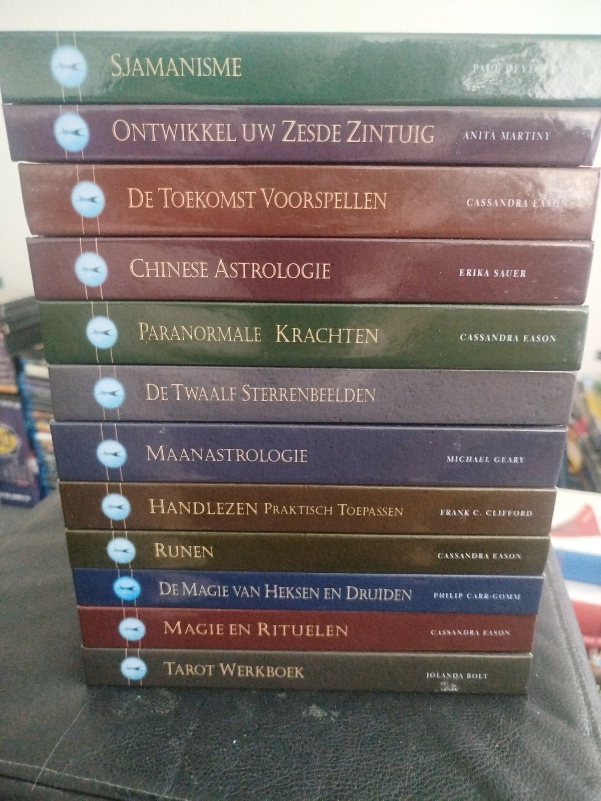 SPIRITUELE RAADGEVER HARDCOVER 12 STUKS, Boeken, Achtergrond en Informatie, Spiritualiteit algemeen, Zuid Nederlandse uitgeverij