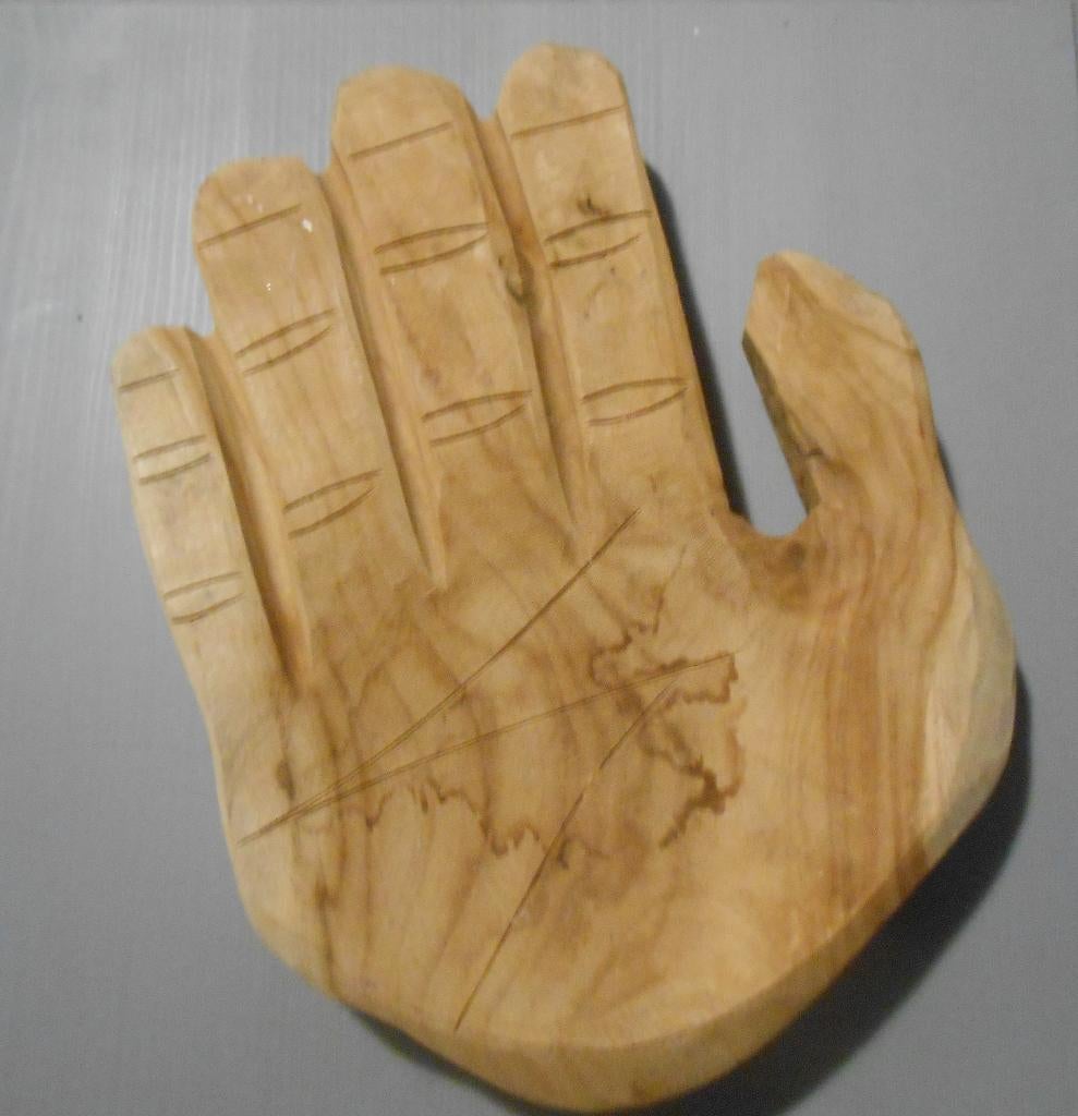 Houten schaal in handvorm  40 cm, Ophalen, Schaal, Zo goed als nieuw, Overige vormen