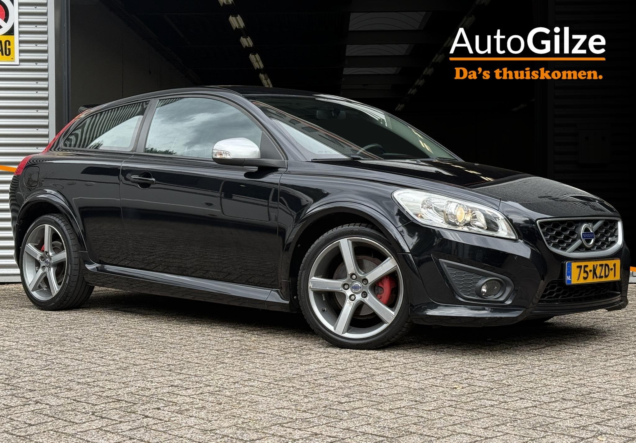 Volvo C30 2.0 R-Design 145PK l Airco l Cruise, Auto's, Stof, Gebruikt, Zwart, 4 cilinders