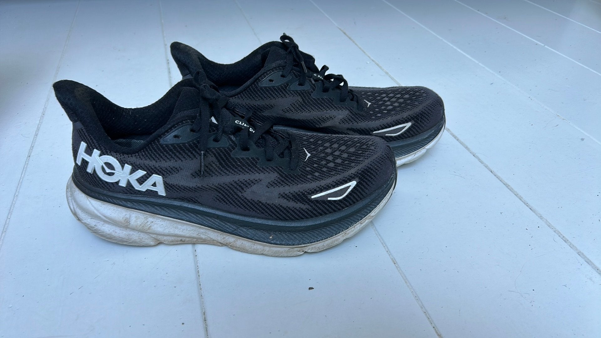 Te koop Hoka Clifton 9, Overige merken, Hardloopschoenen, Ophalen of Verzenden, Zo goed als nieuw