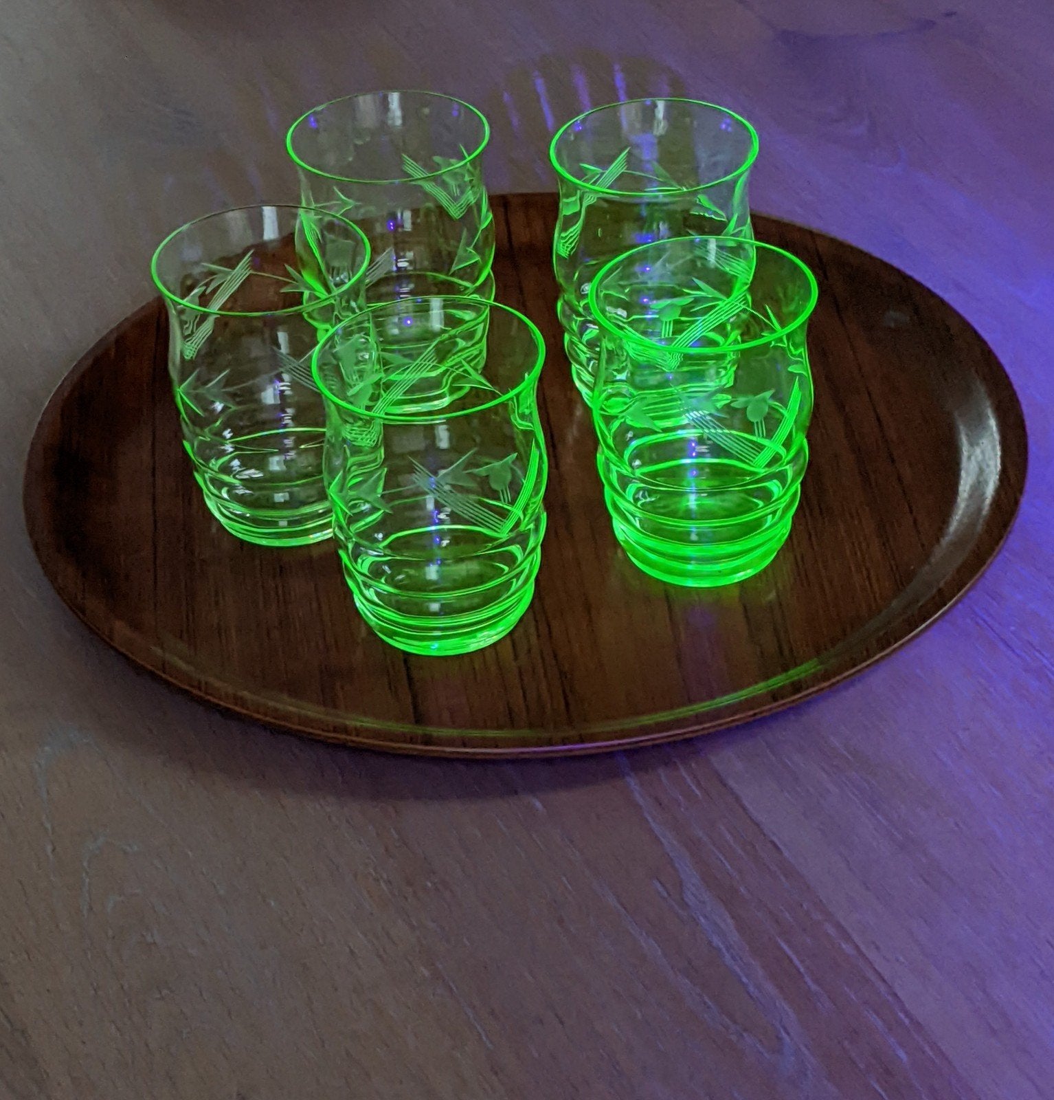 Set van 5 Vintage Uranium glas sap glazen., Ophalen
