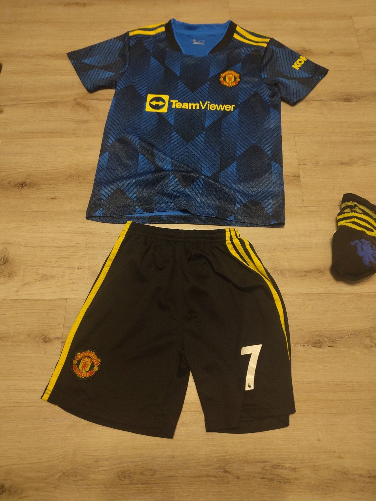 Manchester United Ronaldo Thuisshirt Set Maat 26, Sport en Fitness, Voetbal, Maat XS of kleiner, Ophalen of Verzenden, Zo goed als nieuw