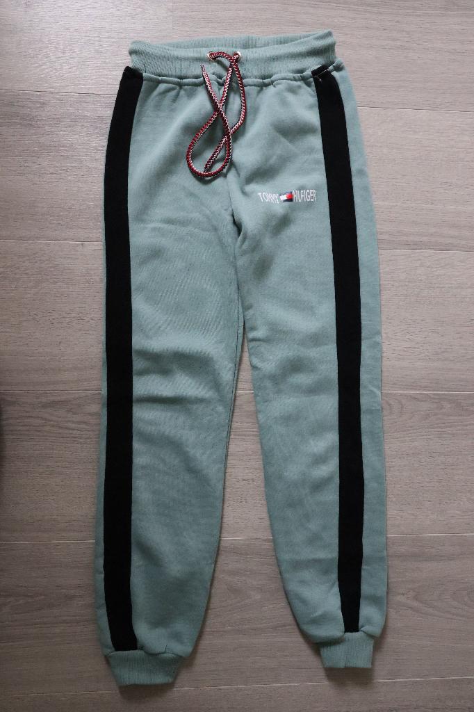 IZGS trainingsbroek joggingbroek Tommy Hilfiger, Kinderen en Baby's, Kinderkleding | Maat 152, Broek, Meisje, Ophalen of Verzenden