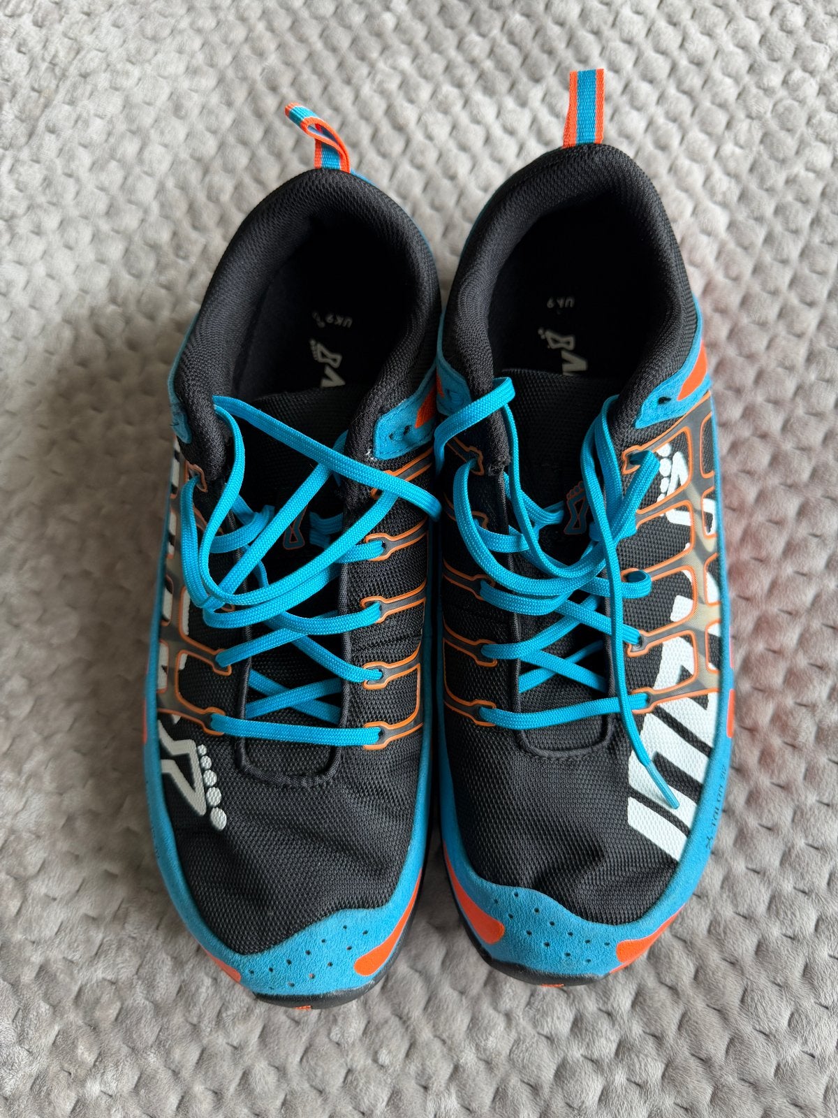 Inov-8 trailschoenen maat 43, nooit gedragen, Ophalen of Verzenden, Nieuw, Zwart, Sportschoenen