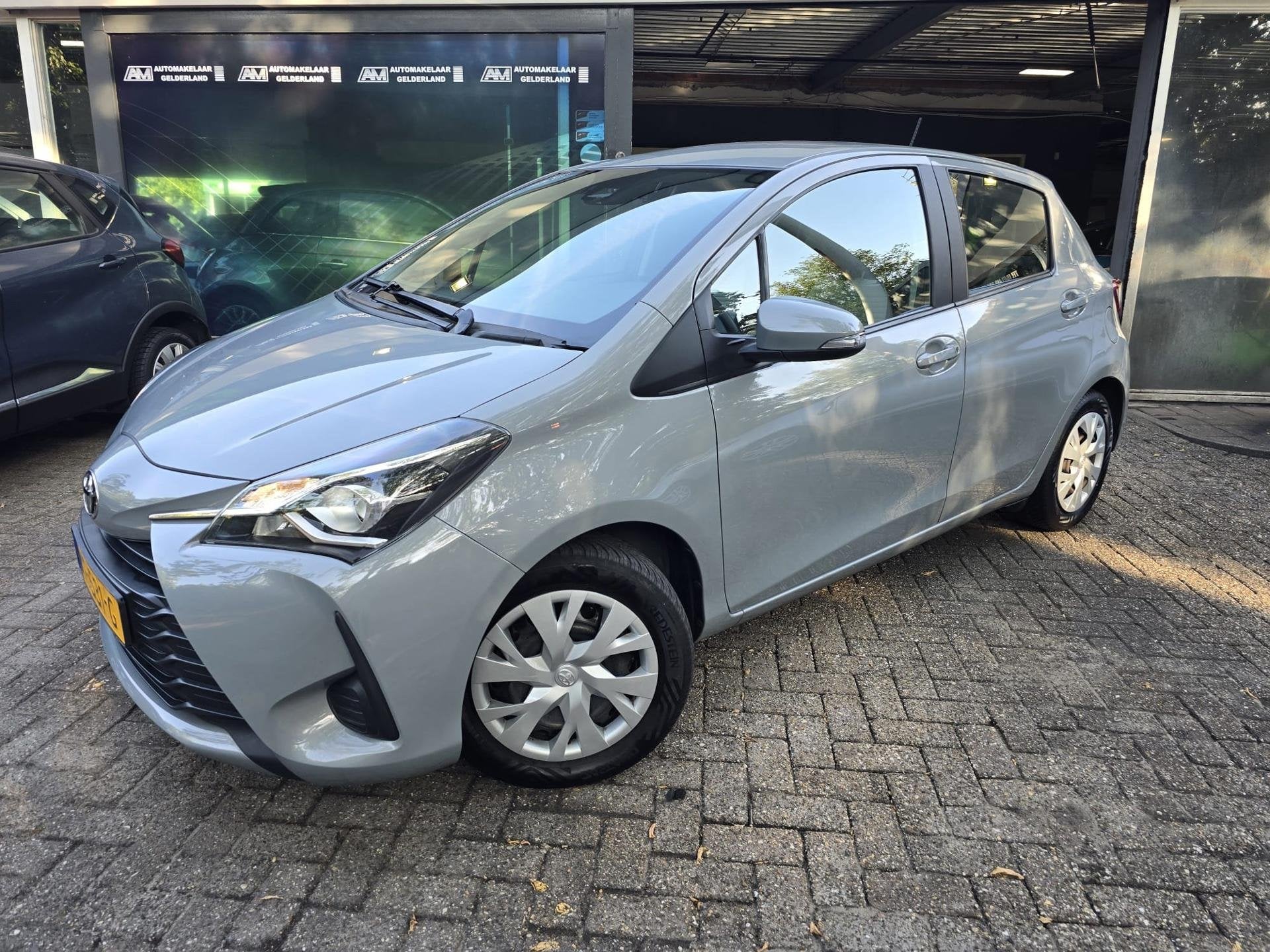 Toyota Yaris 1.5 VVT-i Active | 2E EIGENAAR | 3/6 OF 12 MND, Auto's, Stof, Euro 6, 4 cilinders, Origineel Nederlands