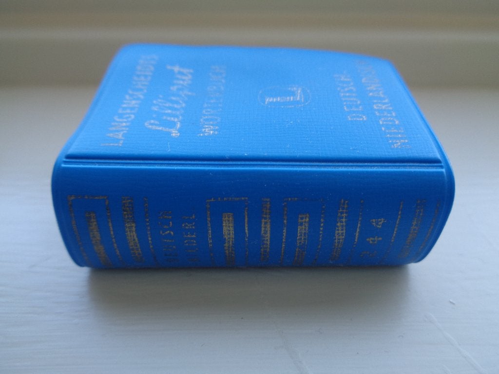 MINI WOORDENBOEK LANGENSCHEIDTS LILLIPUT WÖRTERBUCH, Ophalen, Zo goed als nieuw, Overige uitgevers, Nederlands