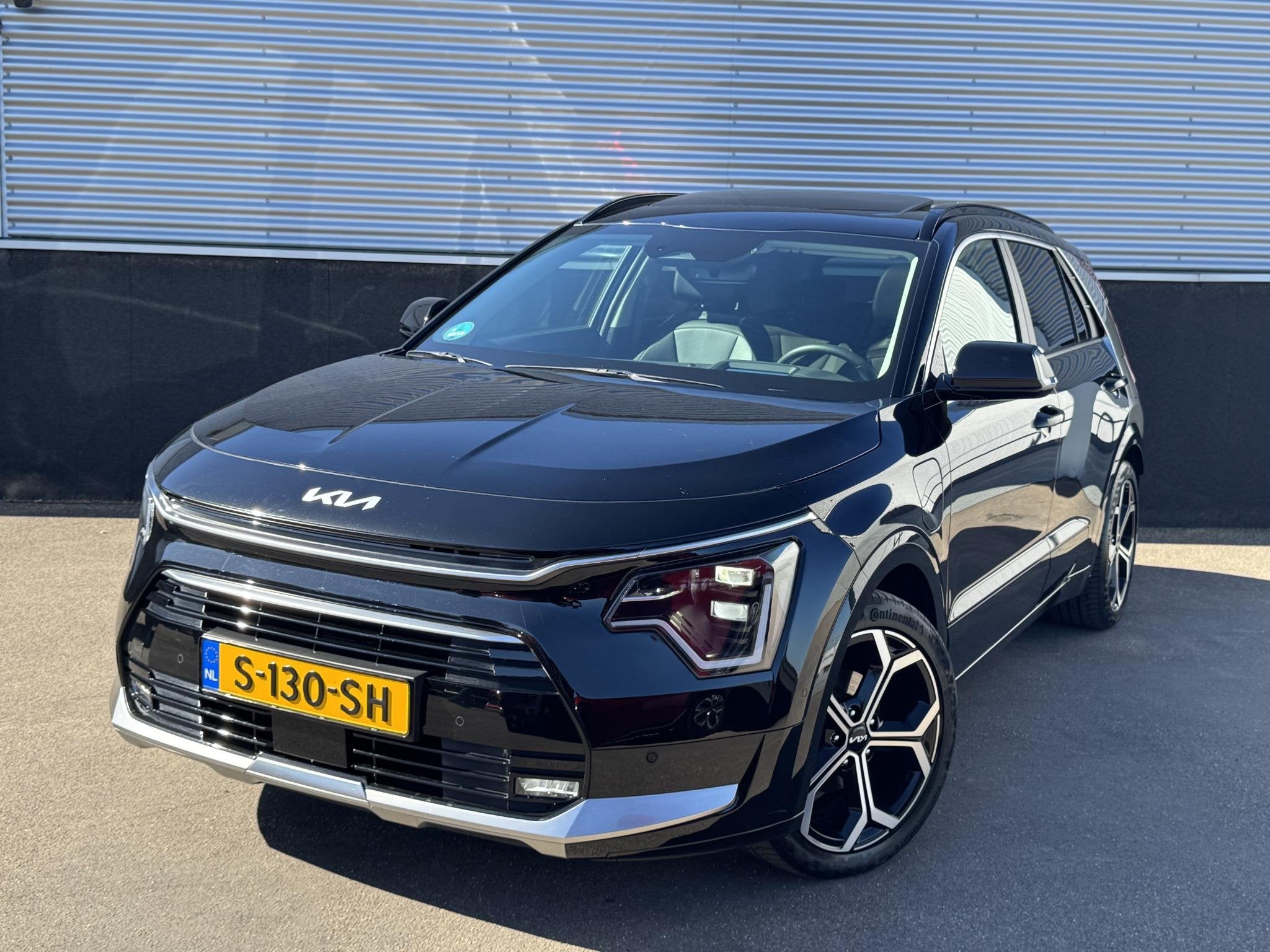 Kia Niro 1.6 GDi PHEV ExecutiveLine Schuif/kanteldak, Trekha, Auto's, Dealer onderhouden, Gebruikt, Euro 6, Zwart