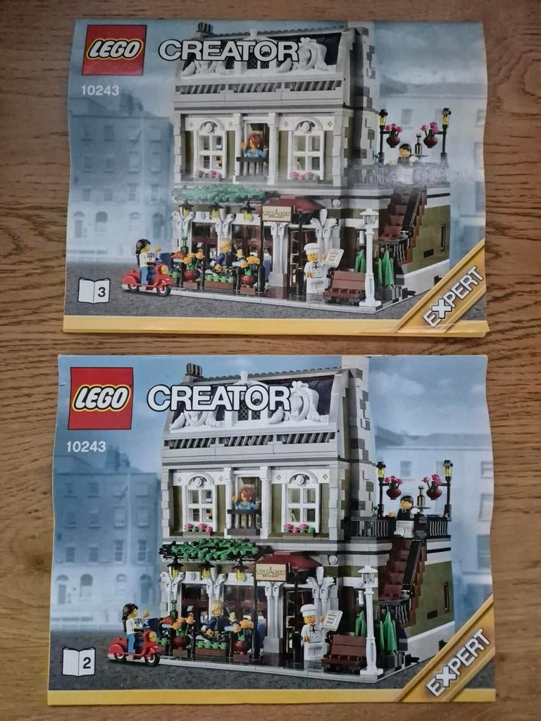 2 boekjes van de legoset 10243 Parijs Restaurant, Ophalen of Verzenden, Gebruikt
