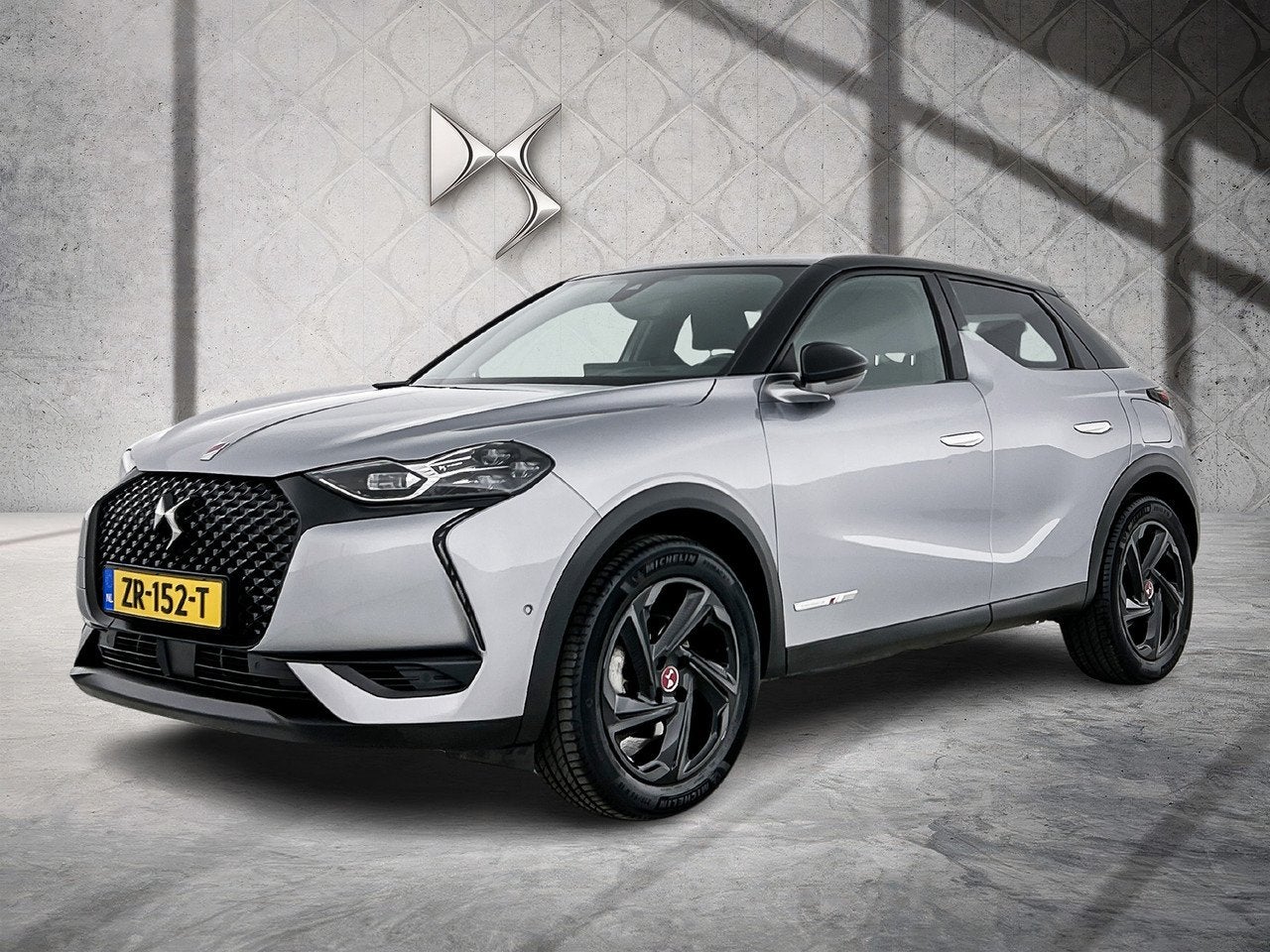 DS DS 3 Crossback 130pk Automaat Performance Line | Rijklaar, Auto's, DS, Automaat, Gebruikt, 1199 cc, Alcantara
