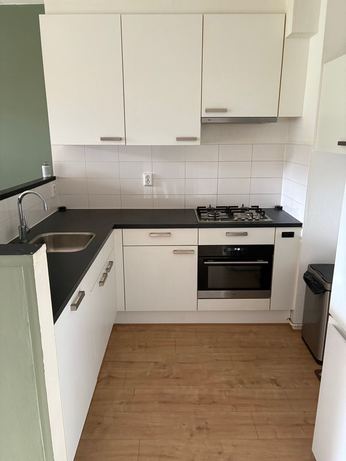 Gratis: Bribus L-keuken GERESERVEERD, Huis en Inrichting, Ophalen, Gebruikt, Wit, Hoekkeuken